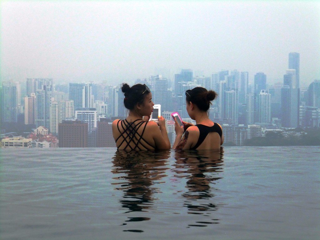 Infinitypoolen på Marina bay sands